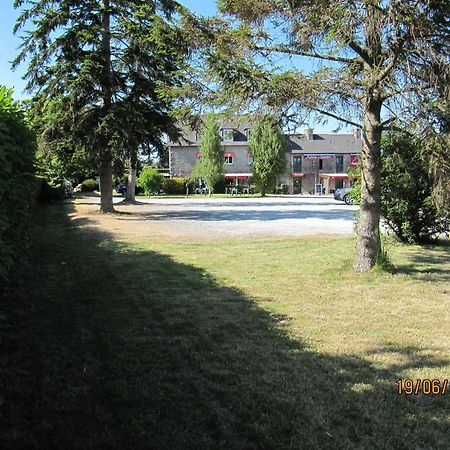 Auberge Le Guinefort Lehon Luaran gambar