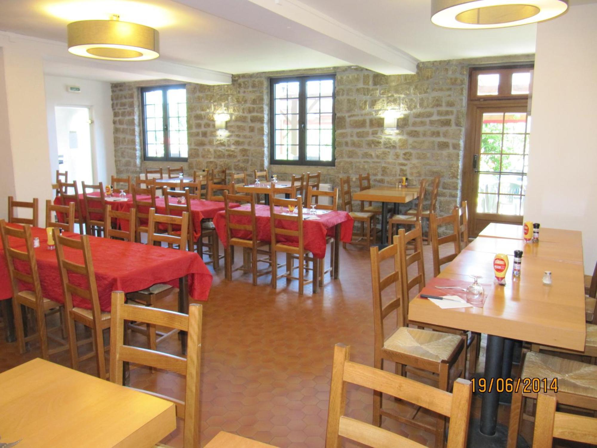 Auberge Le Guinefort Lehon Luaran gambar